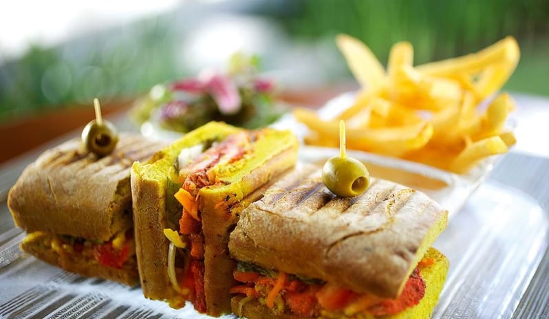 CONSTANCE BELLE MARE PLAGE RESORT - LE SWING 3